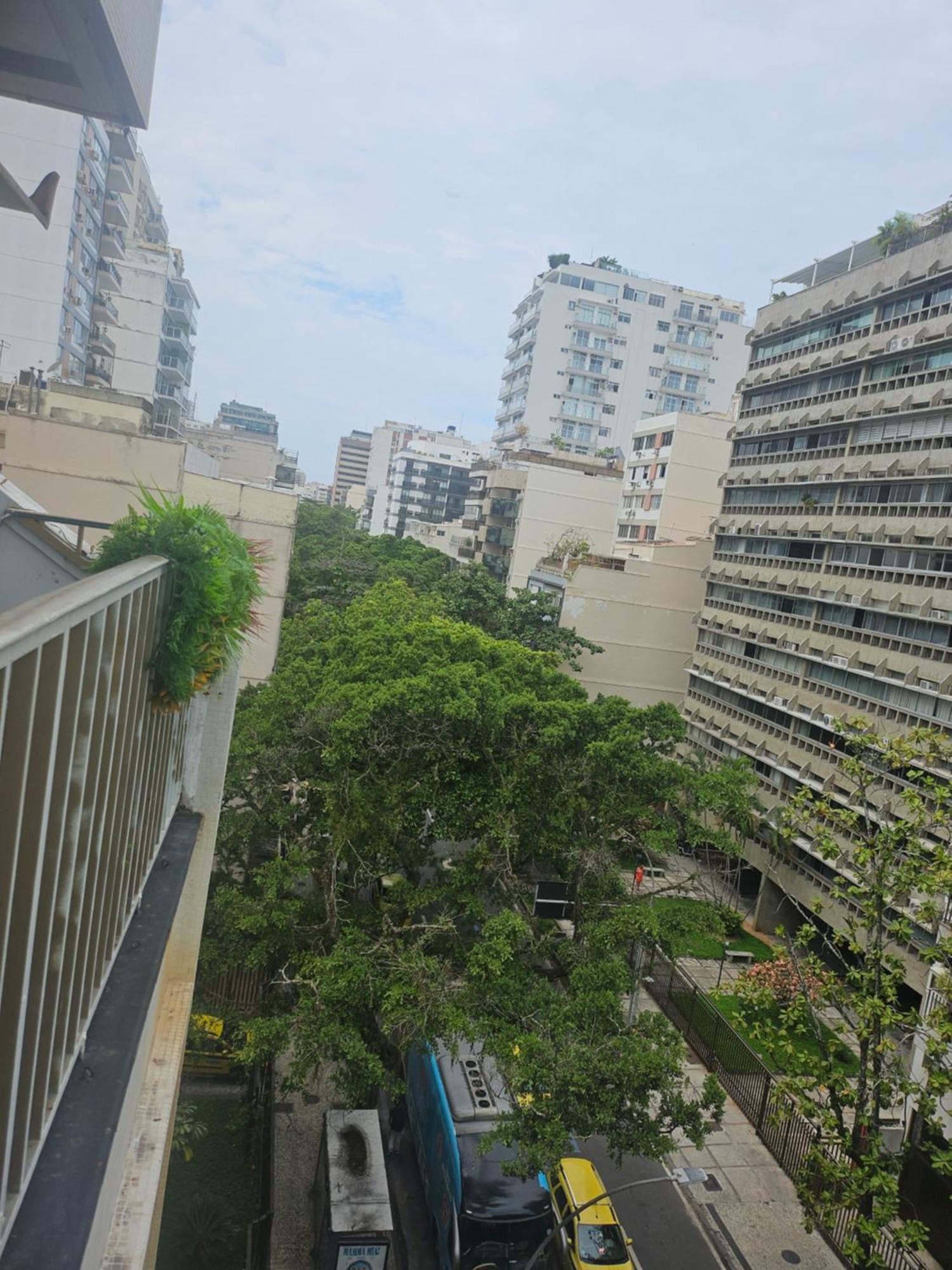 Charmosa Cobertura Em Ipanema Na Quadra Da Praia De Quarto, Sala, Terraco E Sauna Rio de Janeiro Bagian luar foto